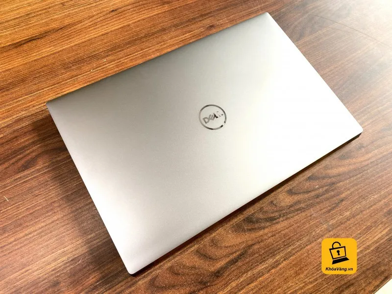  Dell Precision 5560 Vi xử lý Xeon W-11955M